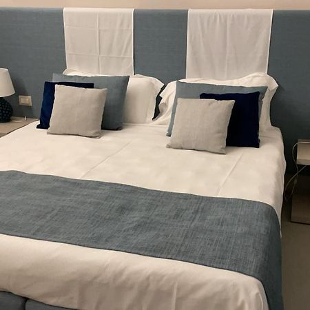 Hercules Suites Noto Exteriér fotografie