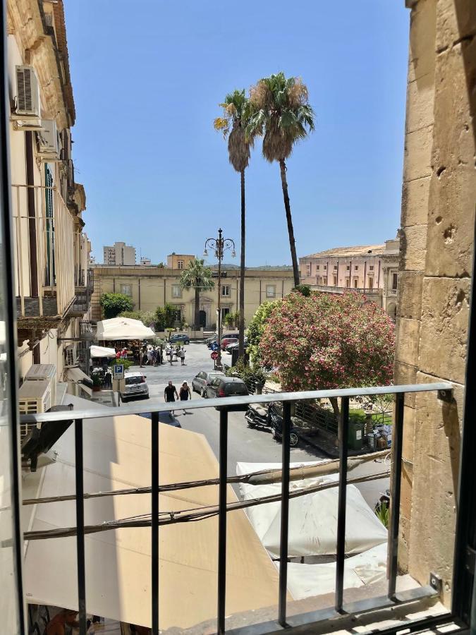 Hercules Suites Noto Exteriér fotografie