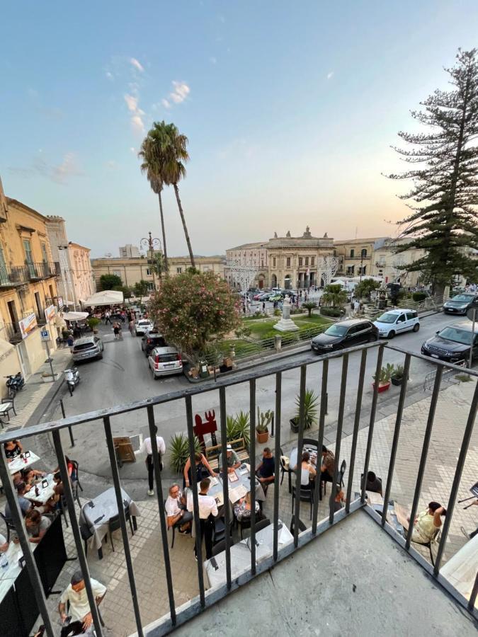 Hercules Suites Noto Exteriér fotografie